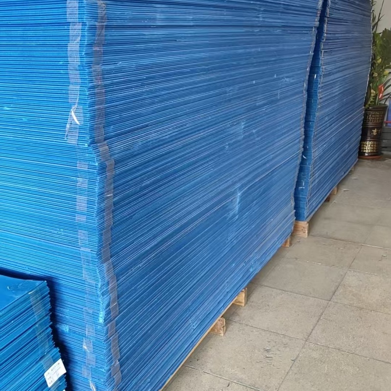 蓝色 PP 中空板整托原料（万通板工业原板材）